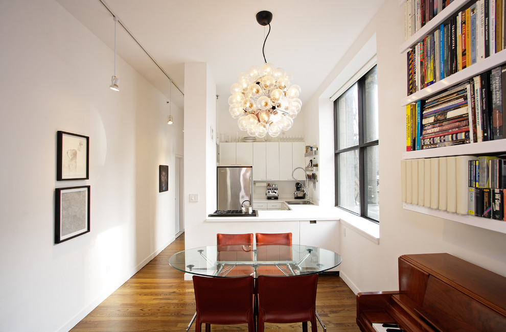 Railroad Apartment